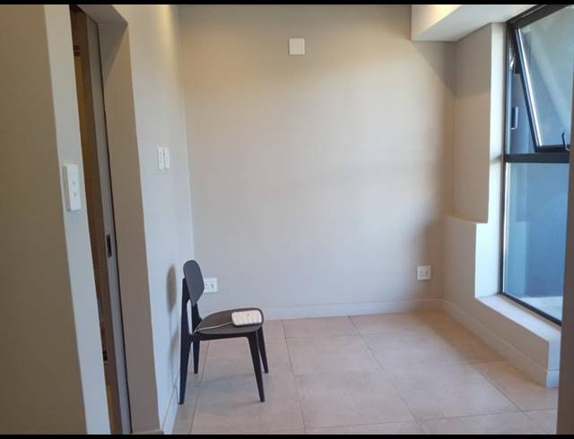 1 BEDROOM APARTMENT FOR SALE IN SANDOWN